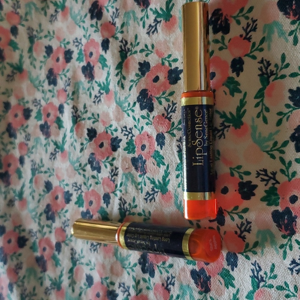 LipSense  long-lasting liquid lip color (She's Apples) NWT - Picture 3 of 4
